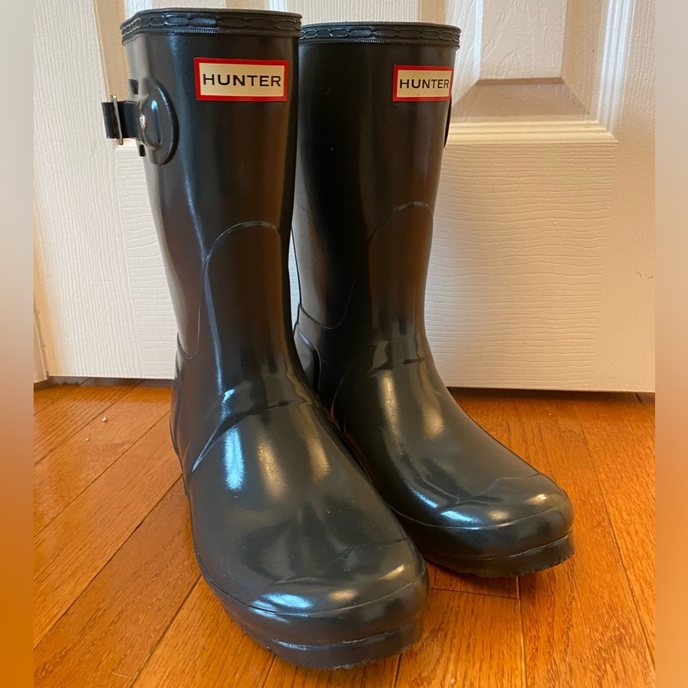 Like New Hunter Boots